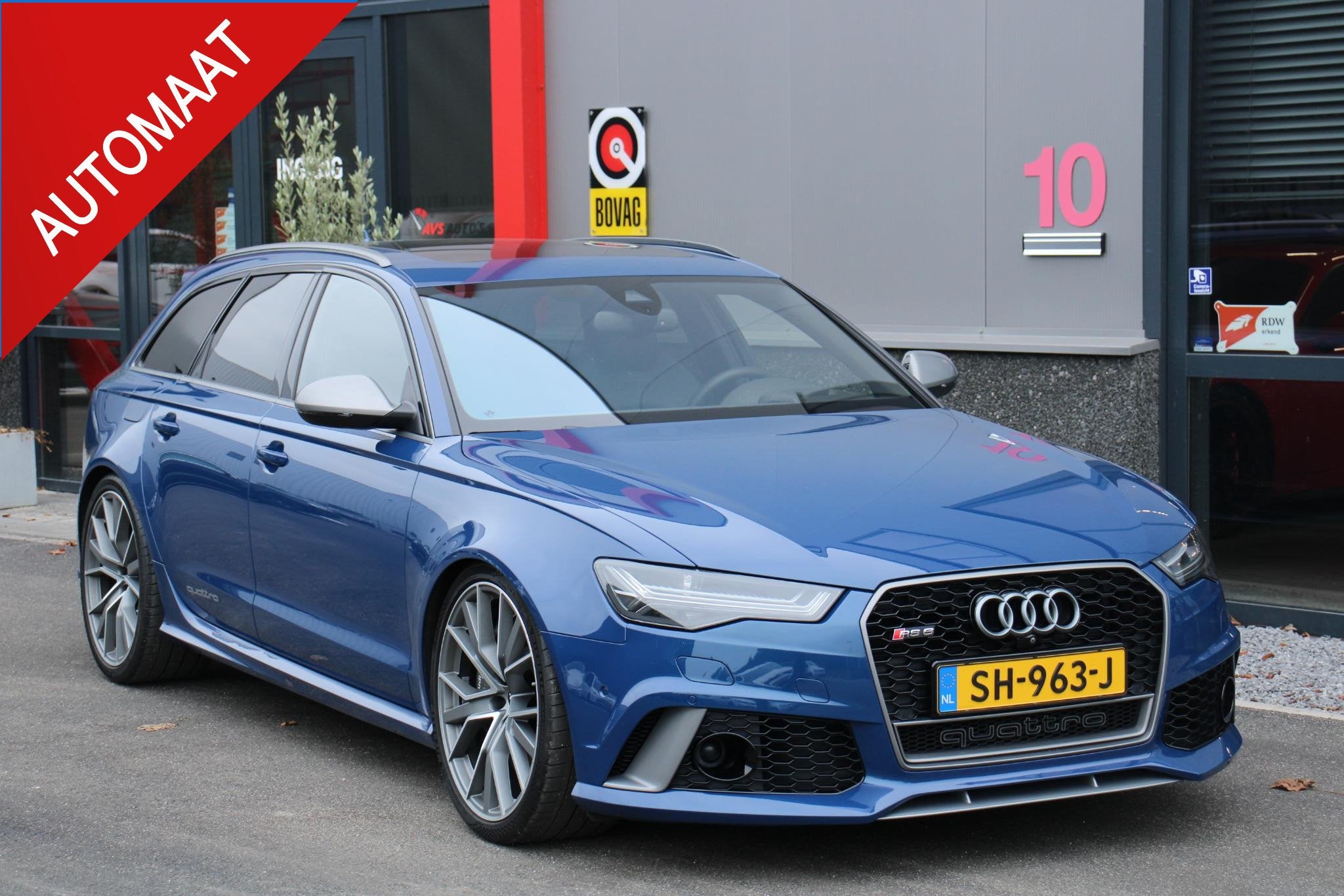 Audi RS6 Avant 4.0 TFSI RS 6 Quat Performance, Keramisch 81D, Automaat, Gebruikt, Lane Keeping Assist, Blauw