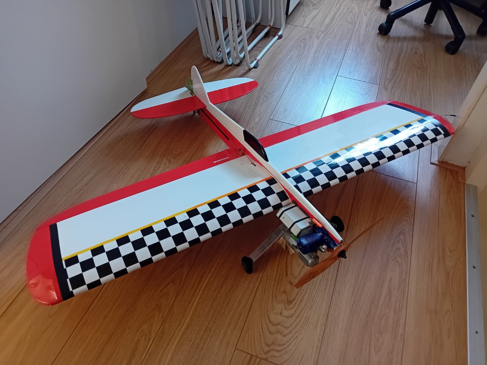 ACE PRO lijnbesturing stunt trainer, Hobby en Vrije tijd, Modelbouw | Radiografisch | Vliegtuigen, Ophalen, Gebruikt, Nitro, RTF (Ready to Fly)