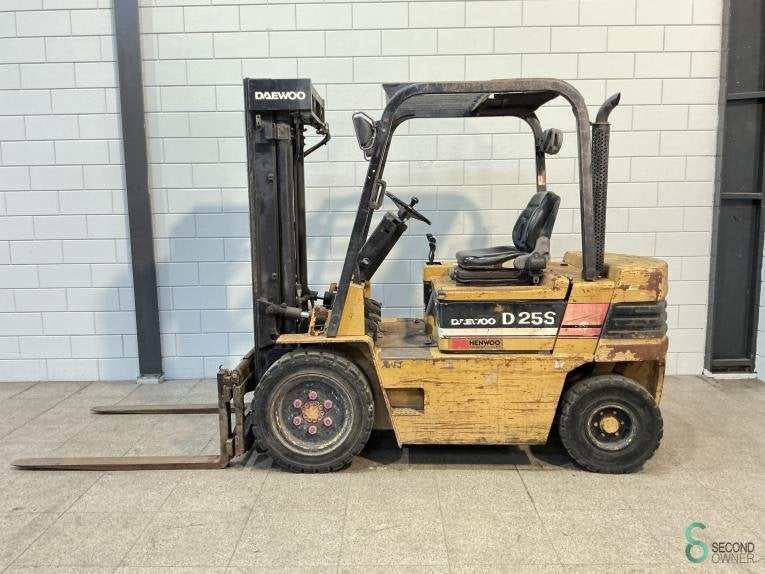 Heftrucks Diesel Daewoo D25S 1995, 2000 tot 3000 kg, Diesel, Heftruck, Daewoo