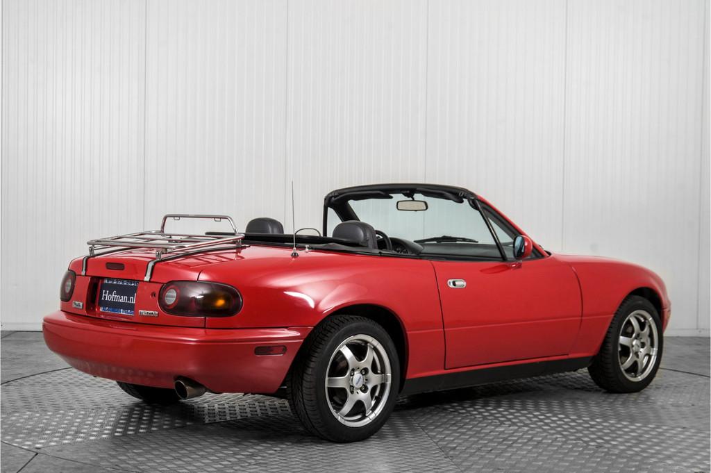 Mazda MX-5 Miata 1.6i-16V automaat (bj 1990), Automaat, Achterwielaandrijving, Gebruikt, 4 cilinders
