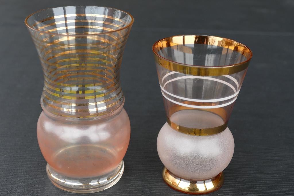 Vaasjes, retro/vintage, dun geslepen glas, Antiek en Kunst, Ophalen of Verzenden