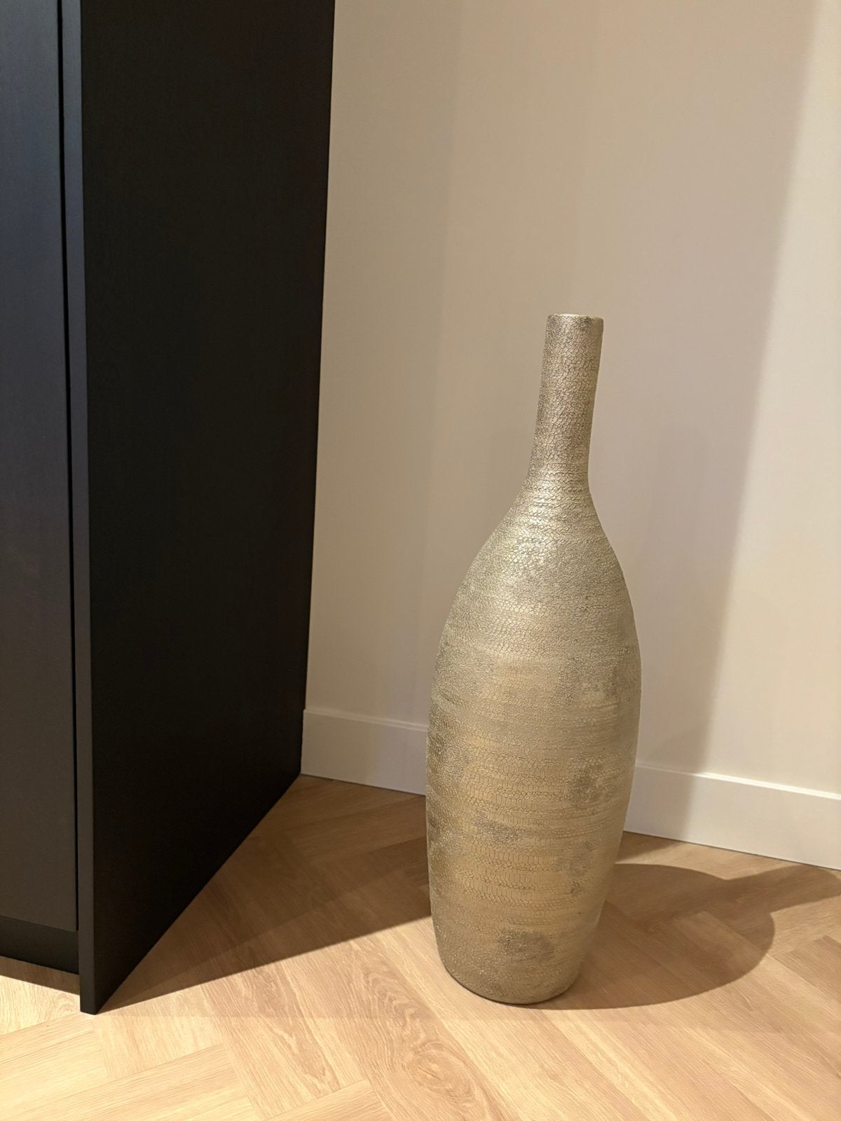 Mooie hoge pot met smalle hals, Ophalen, Zo goed als nieuw, Goud