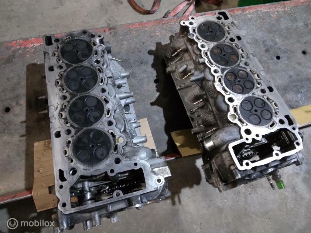 Cilinderkoppen Range Rover 3.6 TDV8 Cilinderkop culasse Kop, Land Rover, Ophalen of Verzenden
