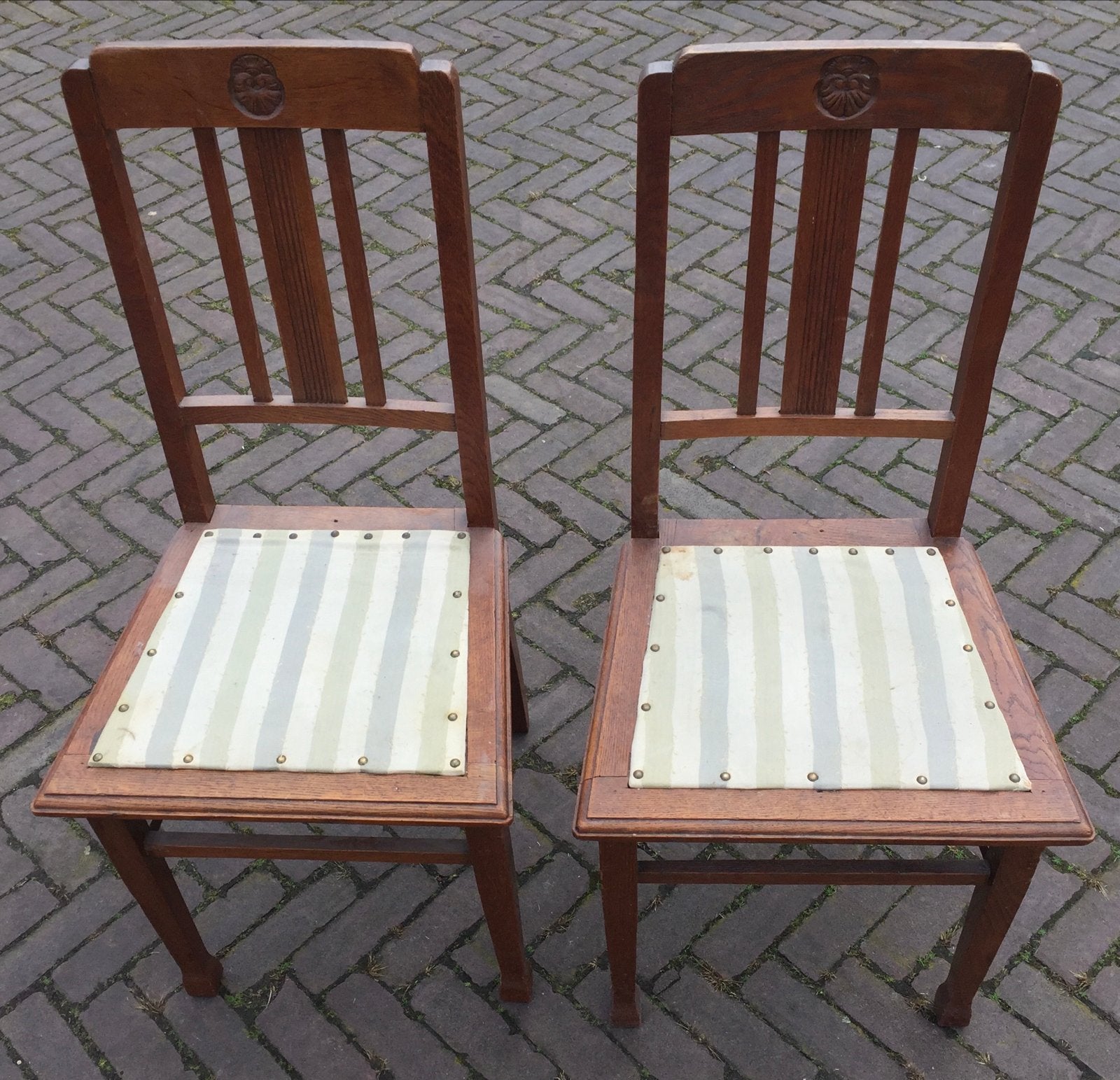 2 antieke klassiek eikenhouten stoelen, vintage, Ophalen