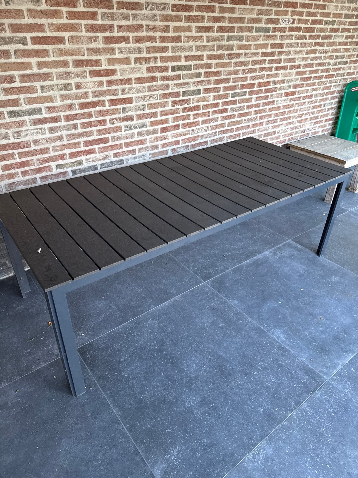 Grote tuintafel met metalen frame, Ophalen, Gebruikt, Rechthoekig, Hout