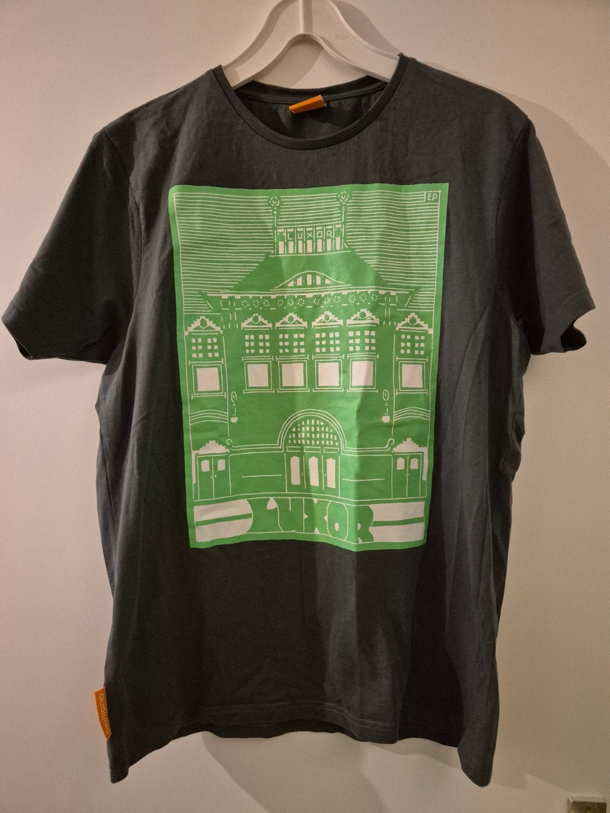 Okimono Luxor T-shirt - Maat L - Zo goed als nieuw, Maat 52/54 (L), Ophalen of Verzenden, Zo goed als nieuw, Okimono