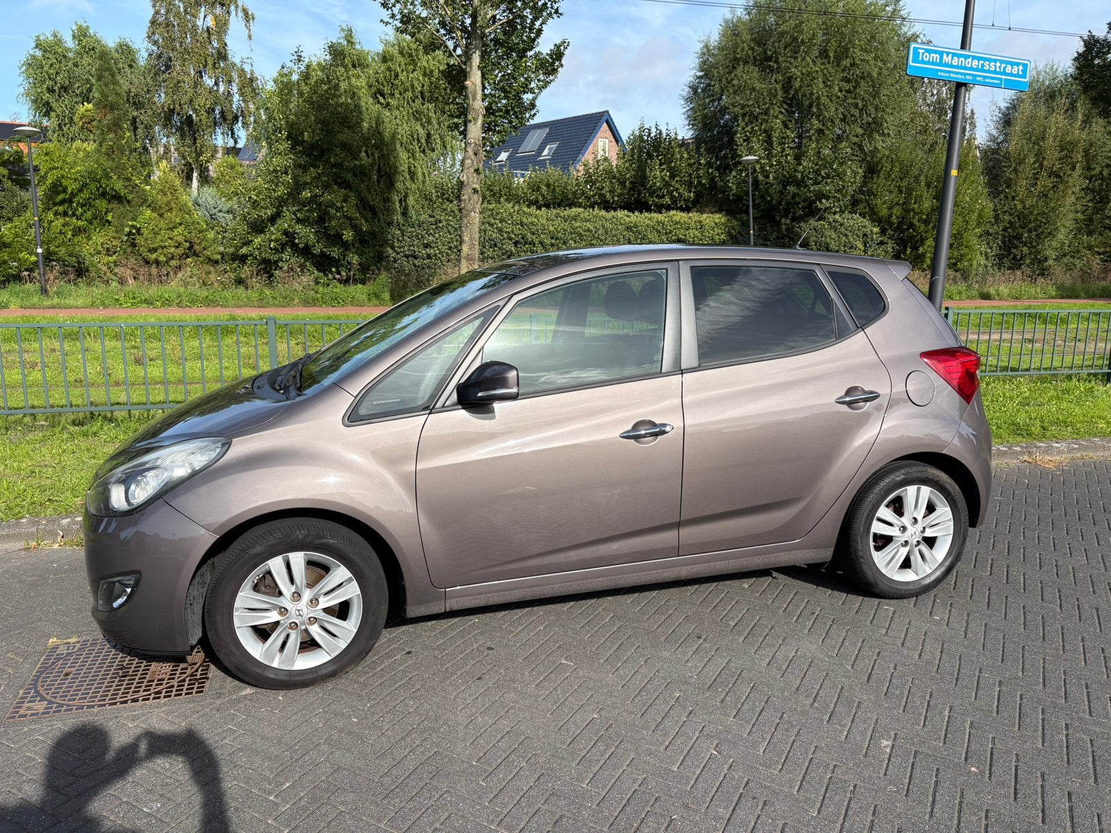 Hyundai iX20 1.6 Cvvt AUT 2010 Bruin, Auto's, 1169 kg, 1591 cc, 4 cilinders, Bruin