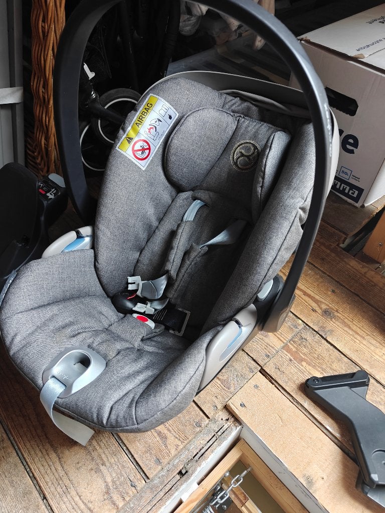 Auto stoel cybex, Kinderen en Baby's, Autostoeltjes, Verstelbare rugleuning, Gebruikt, 0 t/m 18 kg, Isofix