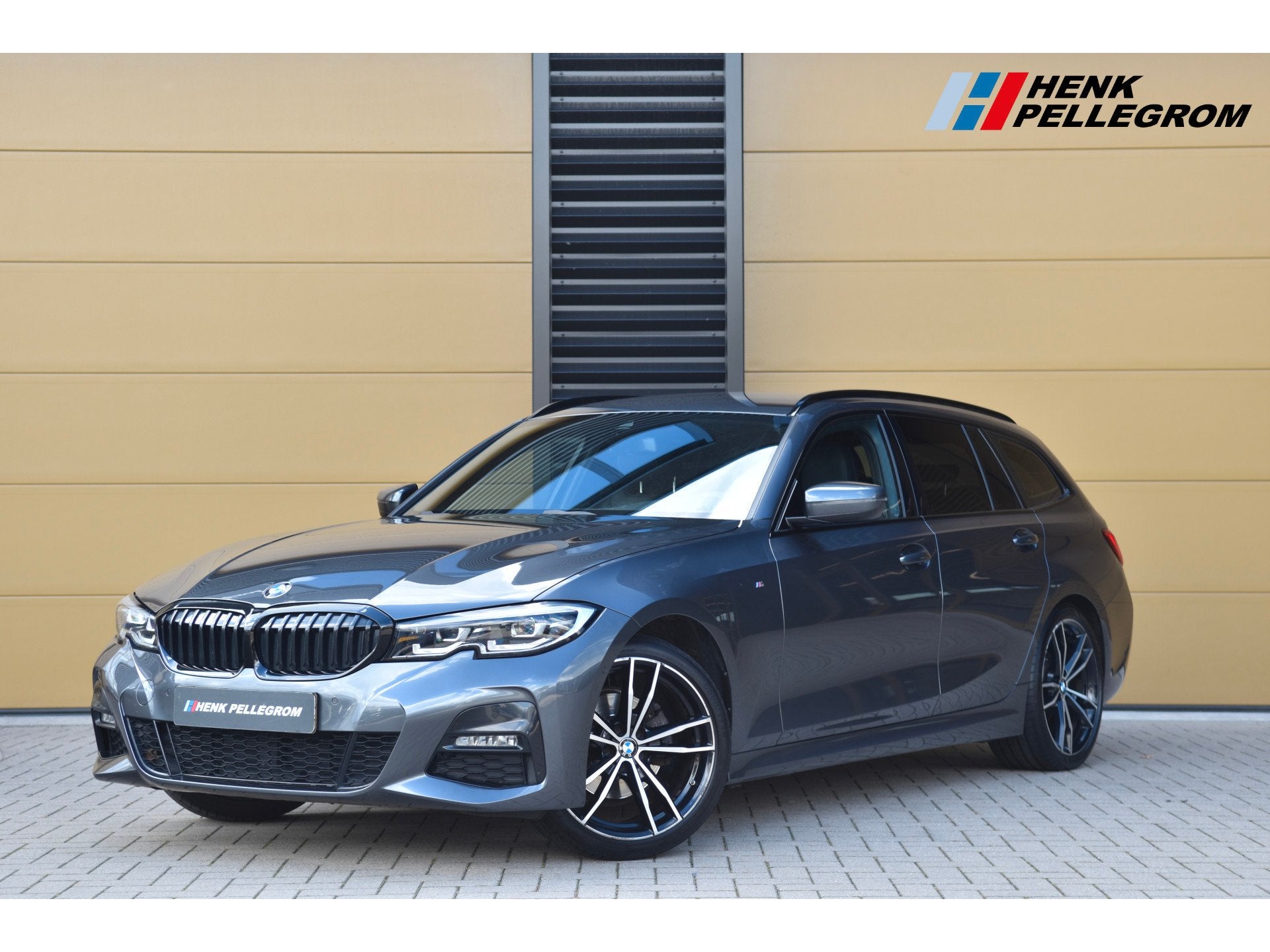 BMW 3 Serie Touring 320i High Executive * M-Sport * M-Sporto, Auto's, BMW, Automaat, 1998 cc, Achterwielaandrijving, Gebruikt