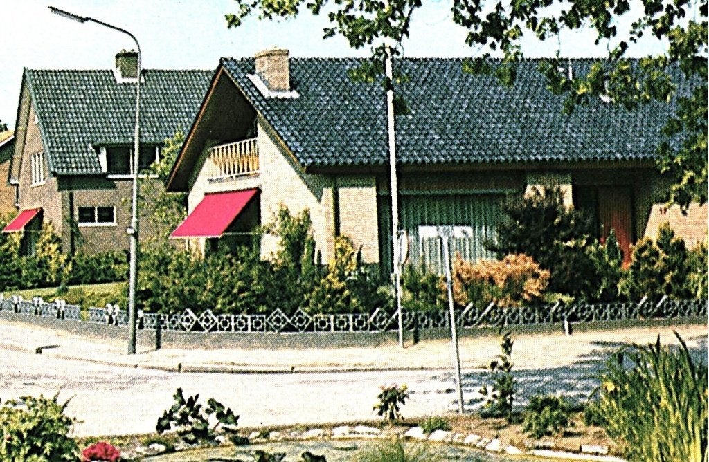 805615	Otterlo	Gld 1977	Kerklaan	Gelopen met zegel, Ophalen of Verzenden, 1960 tot 1980, Gelopen, Gelderland