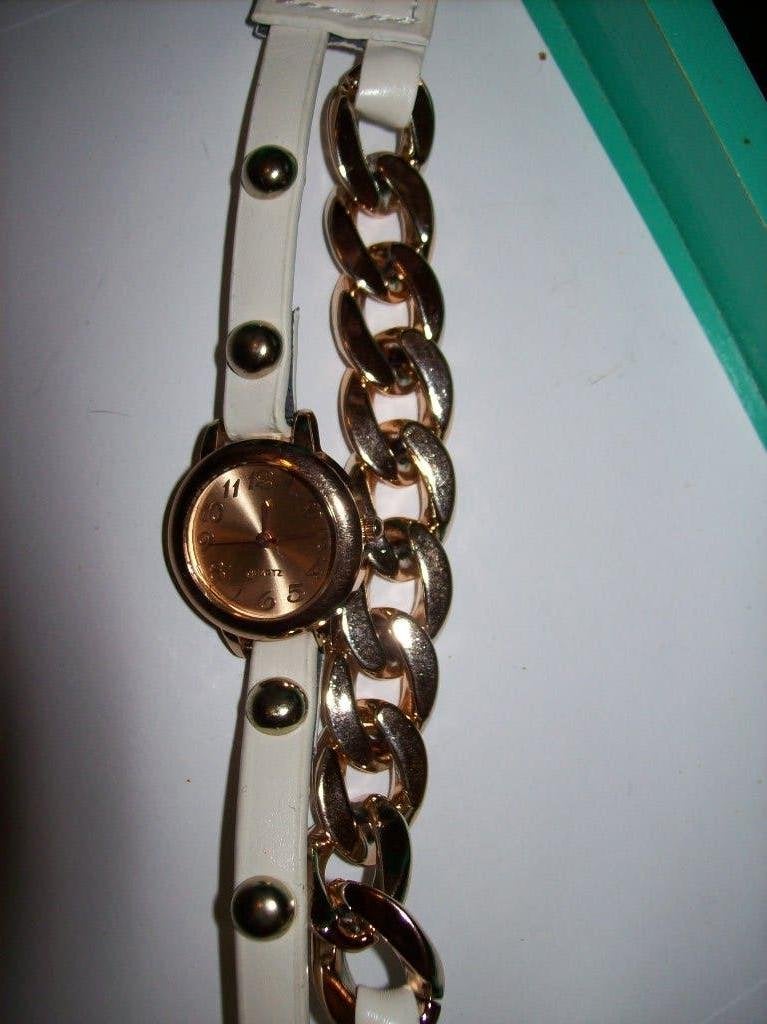 Armband Horloge Mooi Goudkleur Wit Drukker sluiting, Sieraden, Tassen en Uiterlijk, Overige materialen, Overige kleuren, Verzenden