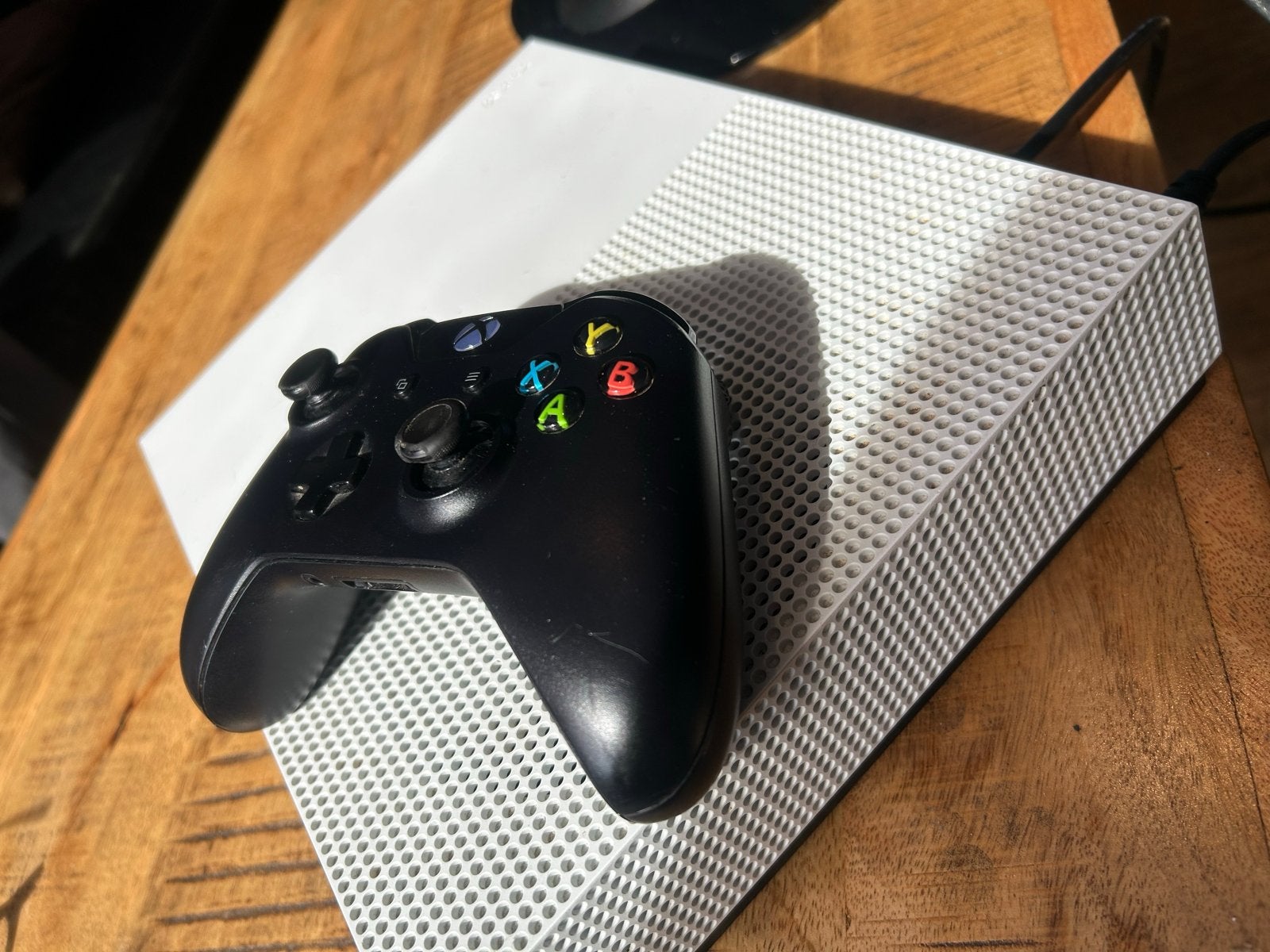 Xbox One S met controller en games, Spelcomputers en Games, Xbox One S, Ophalen of Verzenden, Zo goed als nieuw, Met 1 controller