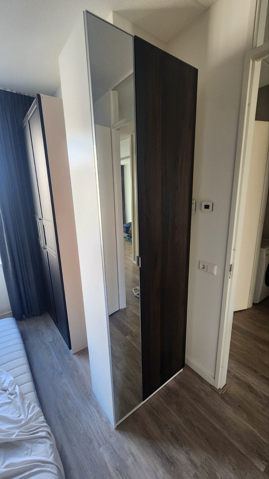 Gratis - Ikea 2 door wardrobe, Huis en Inrichting, Ophalen, Gebruikt, 25 tot 50 cm, Minder dan 100 cm