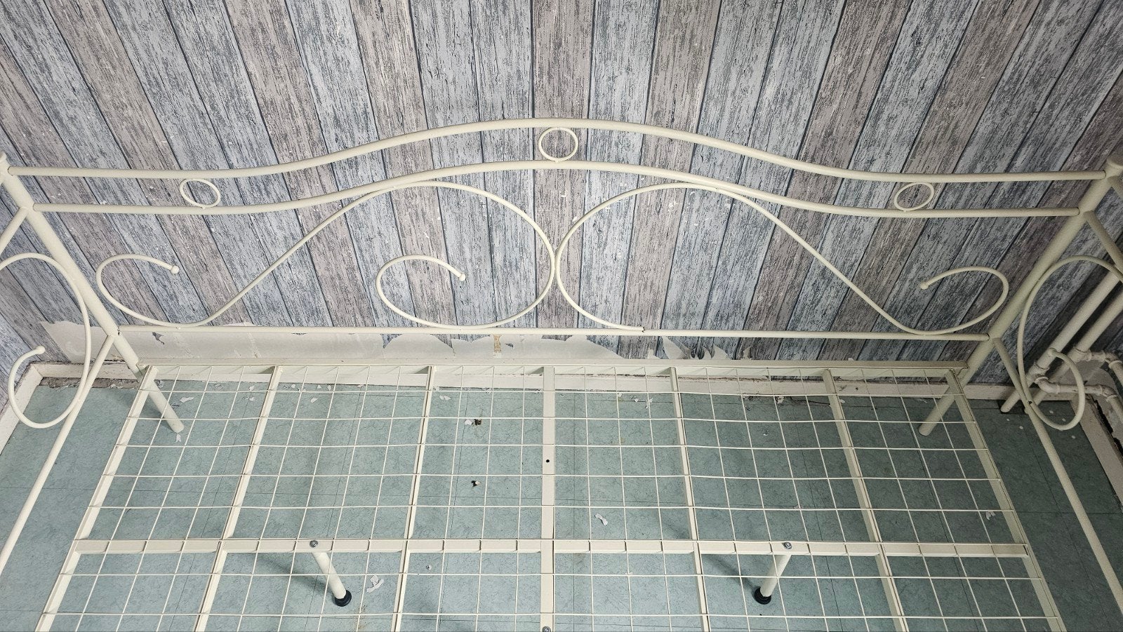 Ikea Metalen bedframe met bodem- zelf demonteren, Ophalen, Gebruikt, 90 cm, Eenpersoons