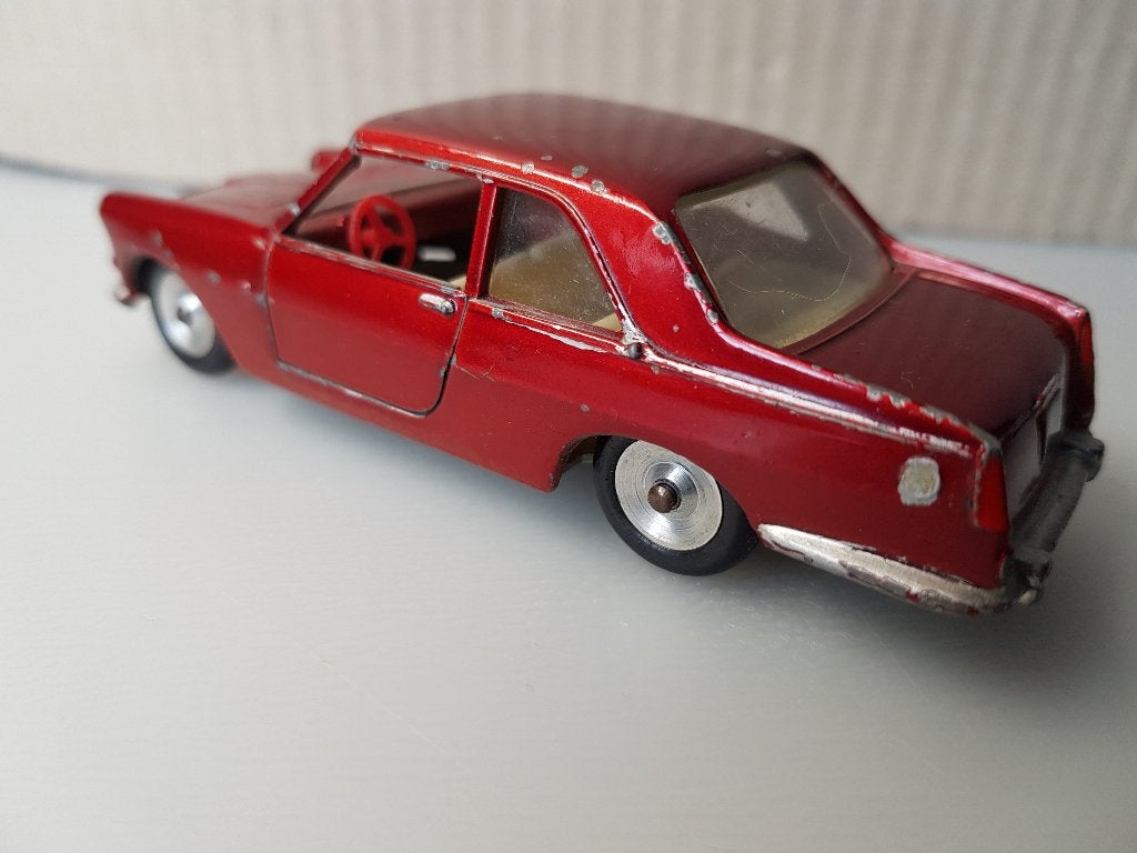 Solido 121 - Lancia Flaminia Coupe Pinin Farina [rood] 1/43, Ophalen of Verzenden, Gebruikt, Auto, Solido