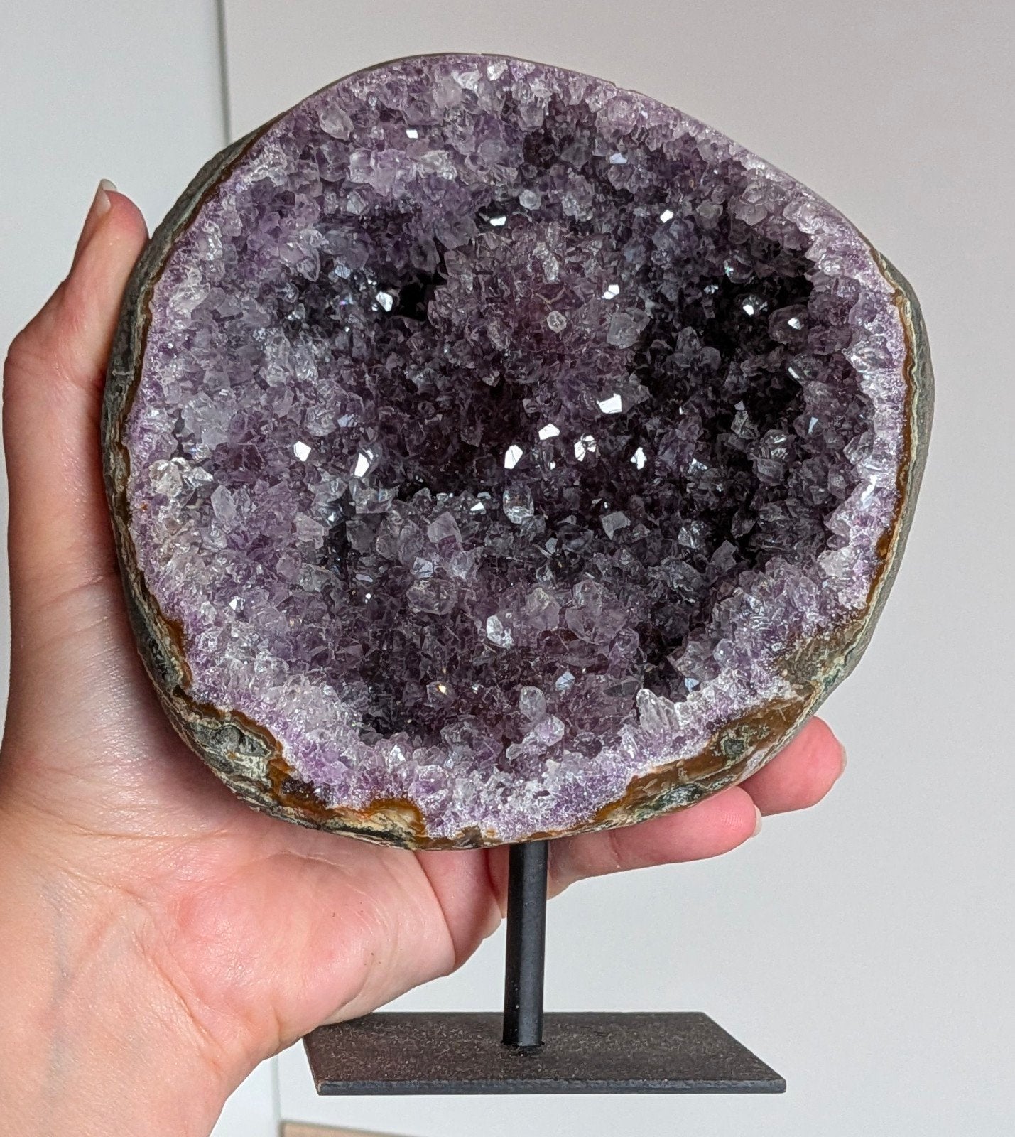 Amethist op standaard, Ophalen of Verzenden, Mineraal