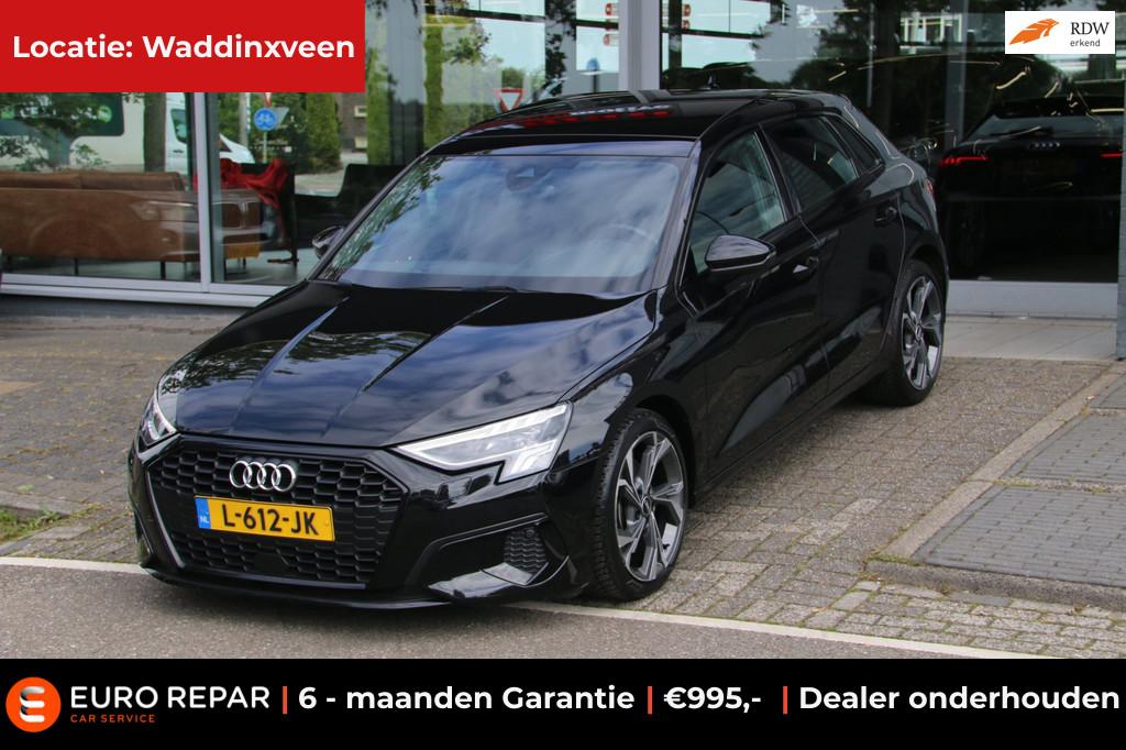 Audi A3 Sportback 30 TFSI S edition PANO-DAK NL-AUTO NAP!, Gebruikt, Euro 6, Automatische klimaatregeling, Zwart