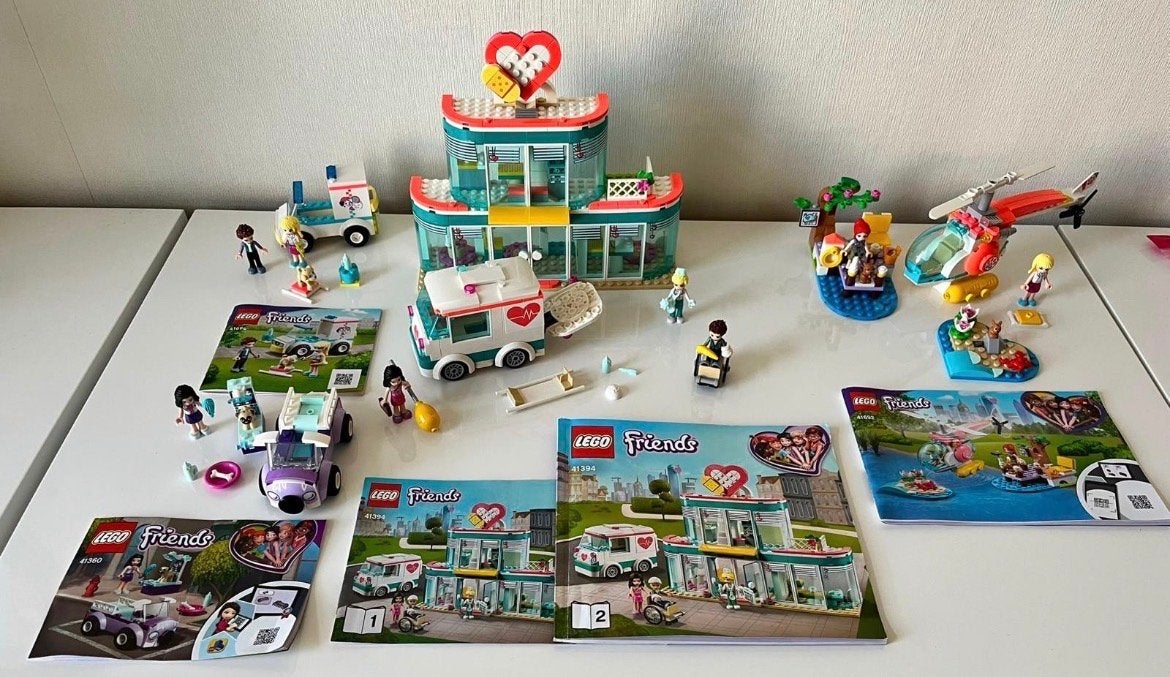 Grote collectie LEGO Friends, ziekenhuis en 4 sets in thema, Gebruikt, Verzenden, Lego, Friends