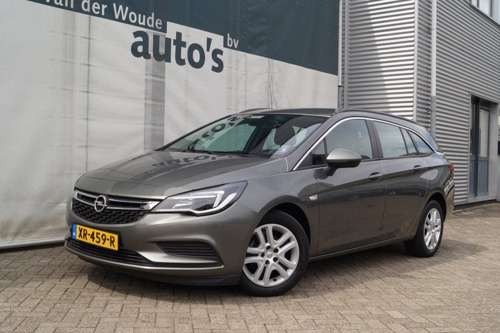 Opel Astra Sports Tourer 1.6 CDTI Business+ -NAVI-PDC-, Voorwielaandrijving, Dealer onderhouden, Gebruikt, Euro 6