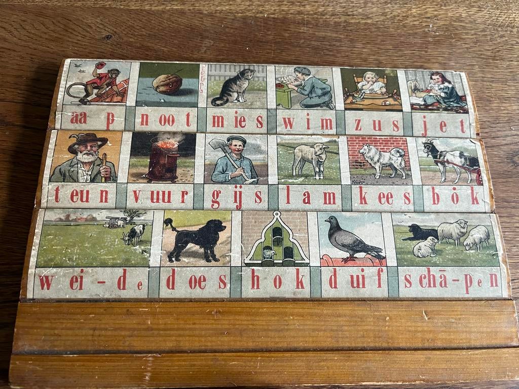 Hoogeveens Leesplankje "Aap Noot Mies" met letterdoosje, Ophalen, Gebruikt