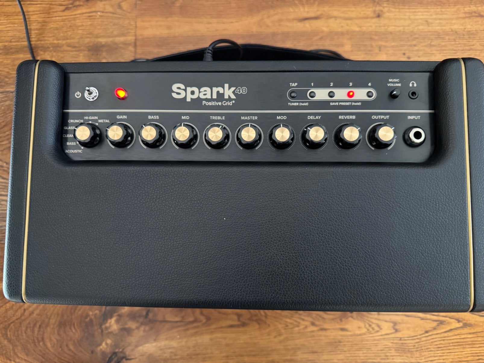 Positive grid spark 40 bk, Muziek en Instrumenten, Versterkers | Bas en Gitaar, Ophalen, Zo goed als nieuw, Minder dan 50 watt