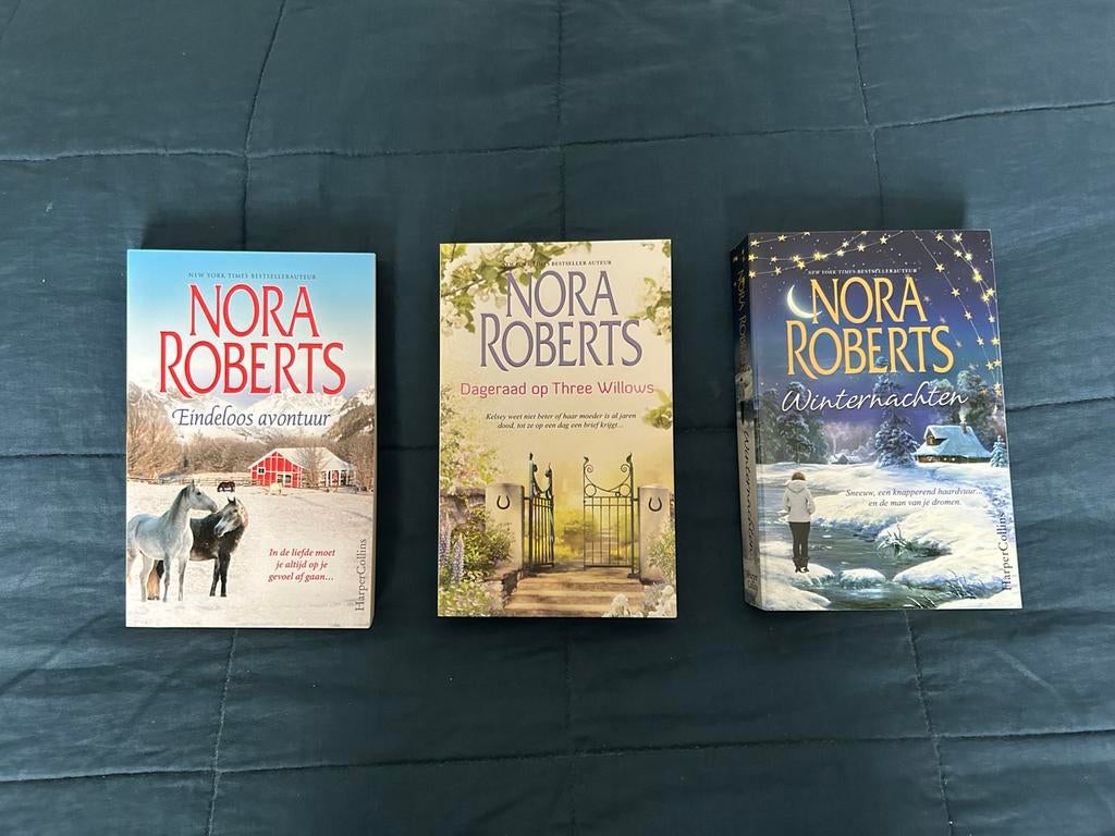Nora Roberts 3 titels.oa de erfenis, Boeken, Romans, Ophalen of Verzenden, Zo goed als nieuw, Nederland