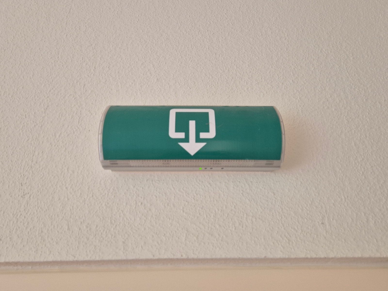 Nooduitgang bord bordje, Ophalen of Verzenden, Zo goed als nieuw