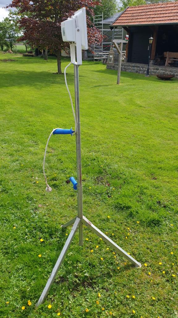 LED bouwlamp op degelijk inklapbaar statief, Ophalen, Gebruikt, Minder dan 50 watt, Met statief