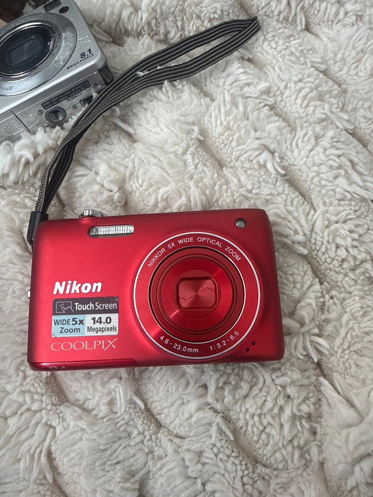 Nikon Coolpix Rode Compactcamera s4100, Gebruikt, Ophalen of Verzenden, Compactcamera, 4 t/m 7 keer