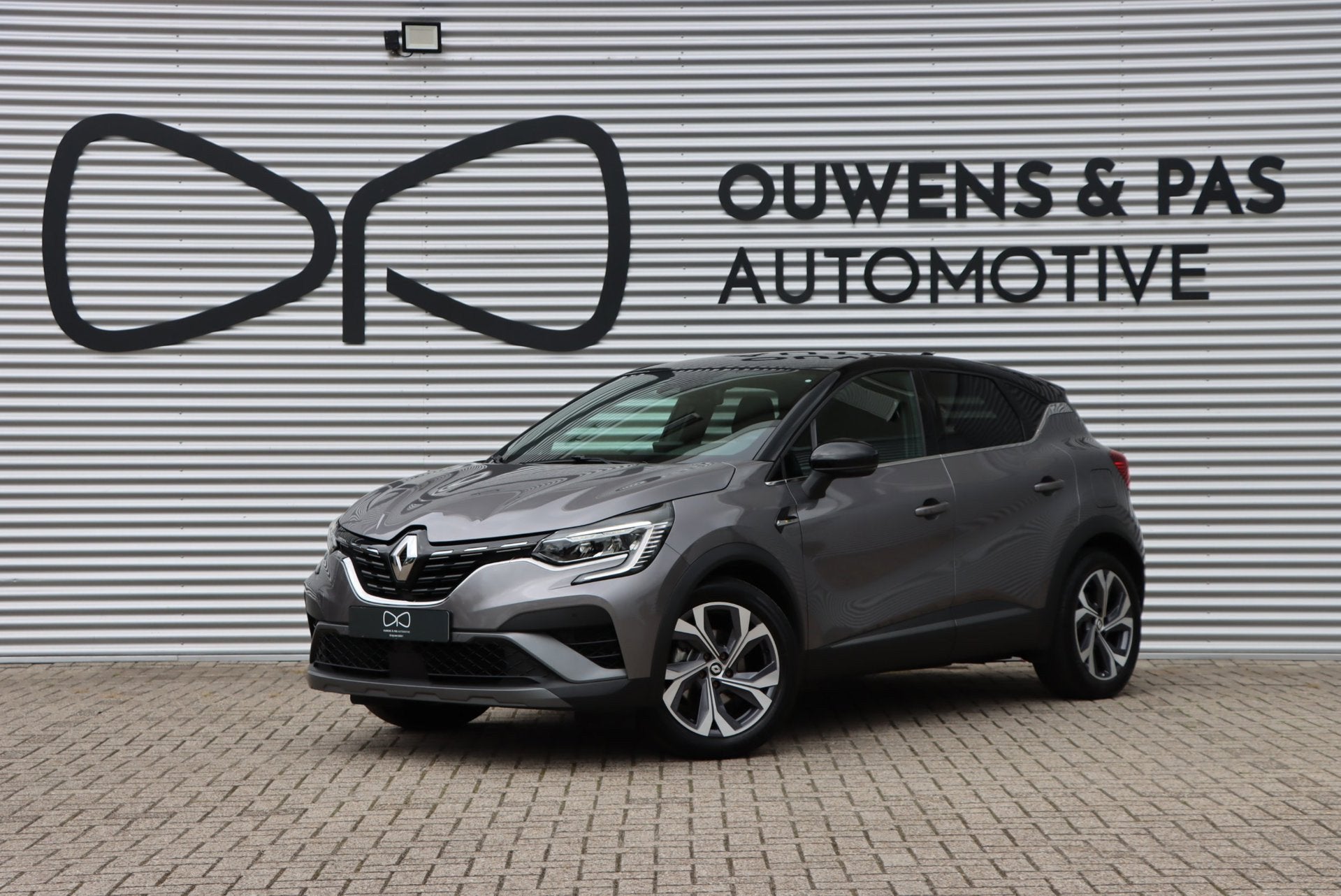 Renault Captur 1.6 E-Tech Plug-in Hybrid 160 R.S. Line | CAR, Auto's, Renault, Dealer onderhouden, 77 km/l, Gebruikt, 4 cilinders