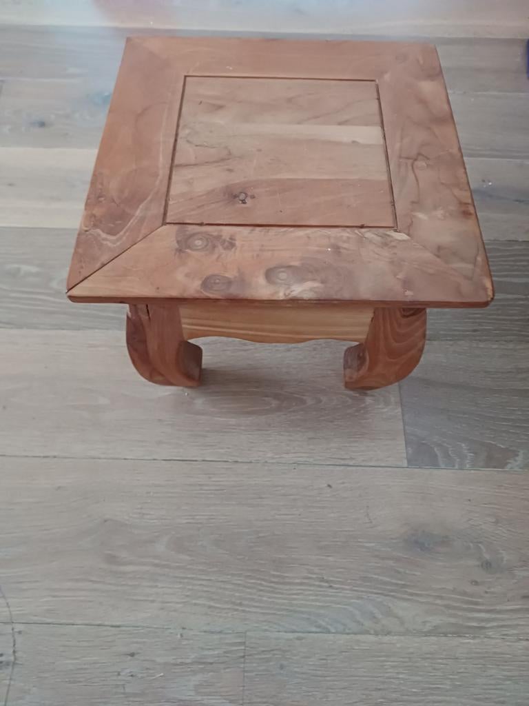 Teakhouten opium tafeltje 30 x 30, Huis en Inrichting, Tafels | Bijzettafels, Ophalen of Verzenden, Vierkant, Minder dan 55 cm