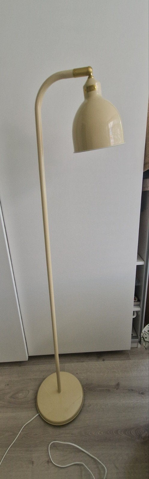 Staande crème lamp, Ophalen, Zo goed als nieuw, Metaal, 150 tot 200 cm