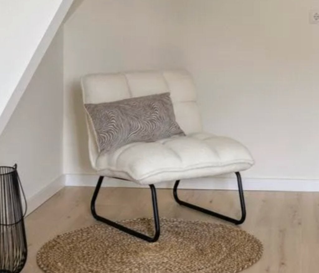 Scandinavische fauteuil stoel teddy beige offwhite, Ophalen, Stof, Nieuw, 75 tot 100 cm