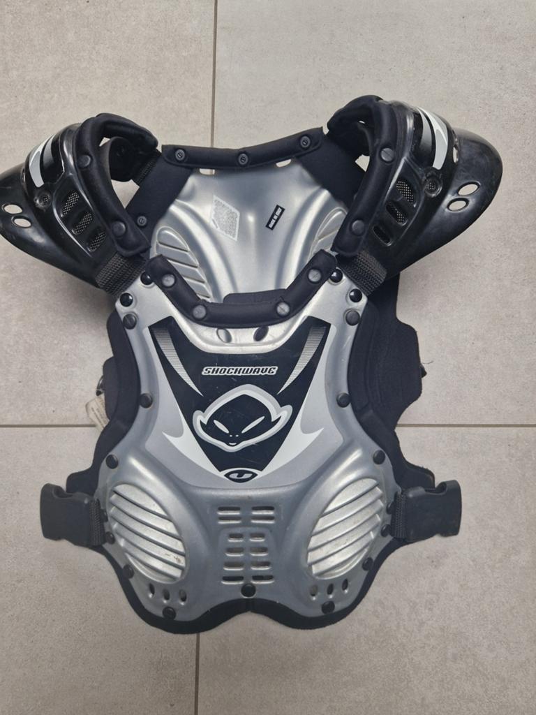 UFO Plast Shockwave Motorcross Borstbeschermer, Motorcrosskleding, Ophalen of Verzenden, Tweedehands, Heren
