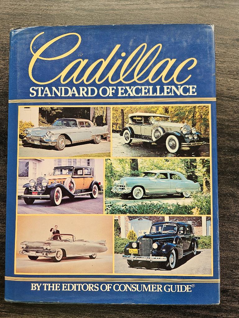 Cadillac Standard of Excellence, Gelezen, Richard M. Langworth, Ophalen of Verzenden, Overige merken