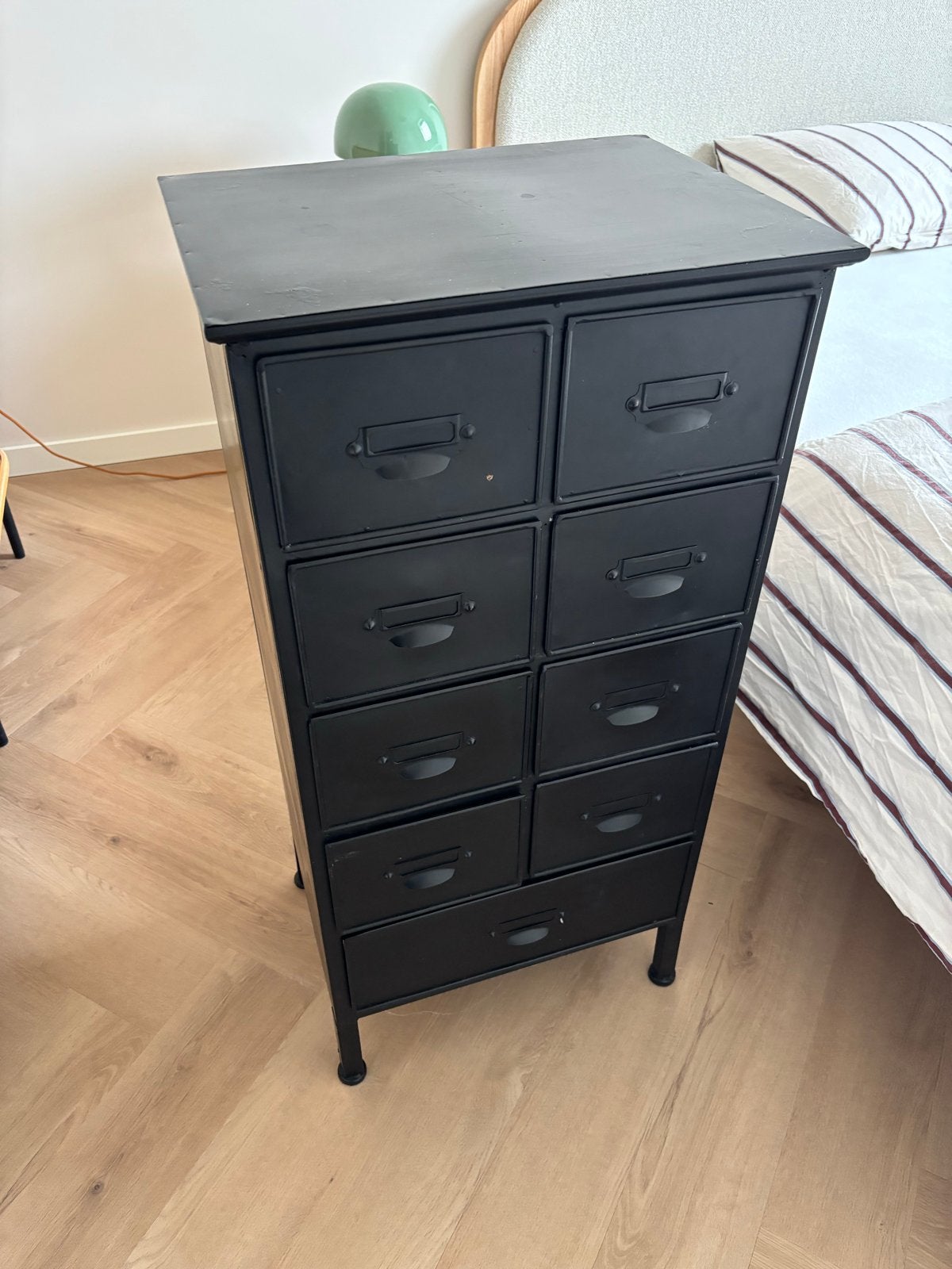 Zwart metalen ladekastje met 9 lades, Ophalen, Minder dan 50 cm, Gebruikt, 5 laden of meer