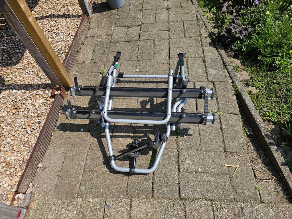 Thule Clipon High 9105 fietsendrager
Achterklep, Auto diversen, Fietsendragers, Ophalen of Verzenden, 2 fietsen, Gebruikt, Achterklepdrager