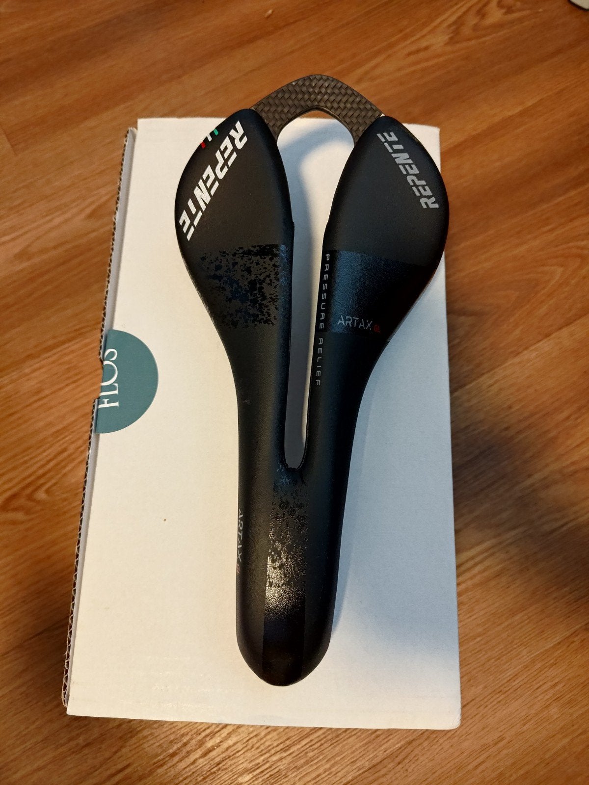 Repente Artax GL 132mm LCF zadel - Race/Gravel carbon zadel, Racefiets, Ophalen of Verzenden, Zo goed als nieuw, Repente