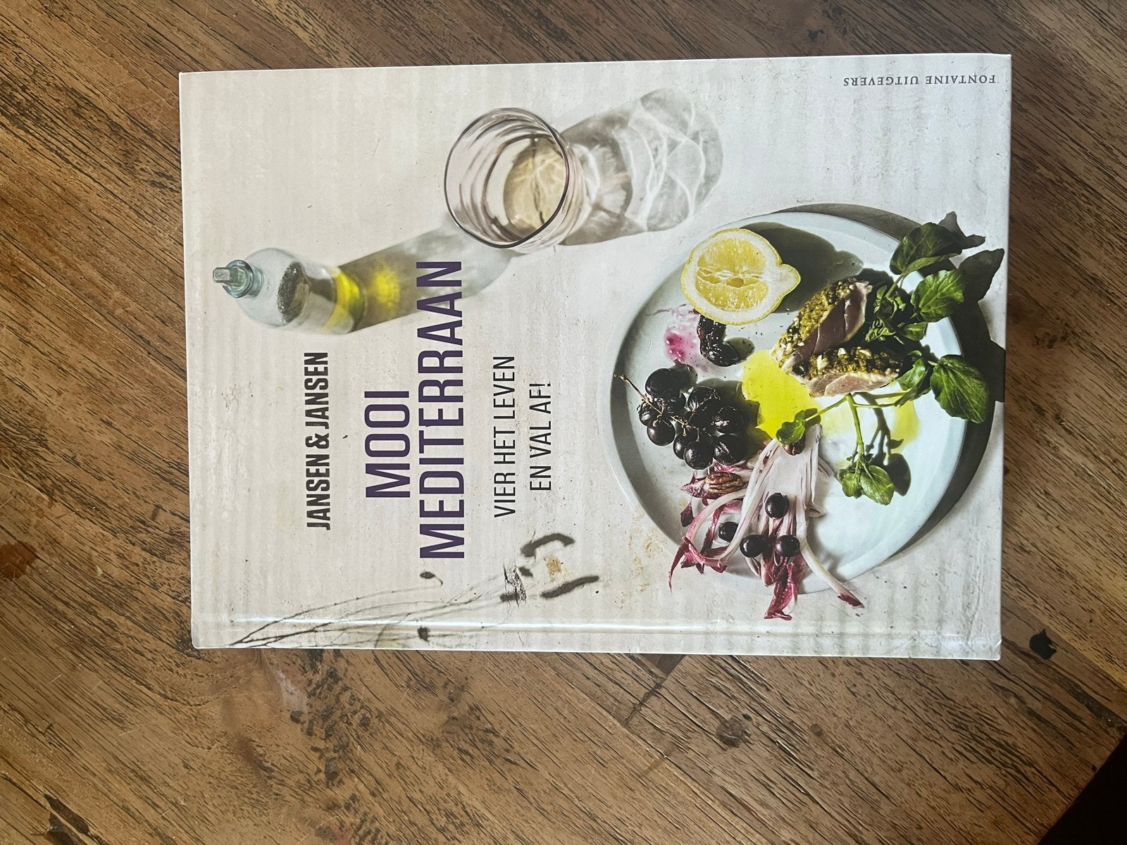 Mooi Mediterraan: Vier het leven en val af!, Boeken, Hoofdgerechten, Ophalen of Verzenden, Zo goed als nieuw, Europa