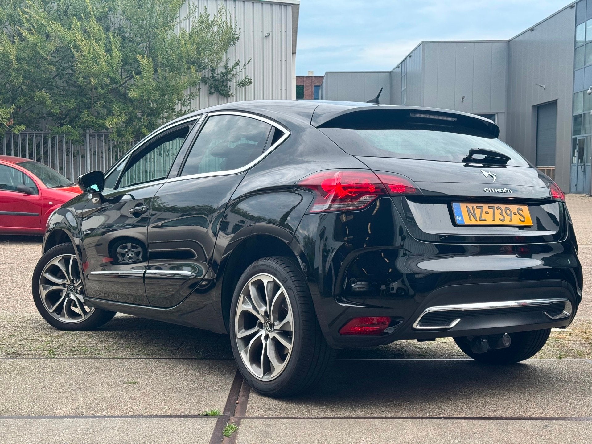 Citroen DS4 1.6 | THP | So Chic |AUTOMAAT| Massage | Leder B, Auto's, Citroën, Euro 5, 15 km/l, Gebruikt, 680 kg