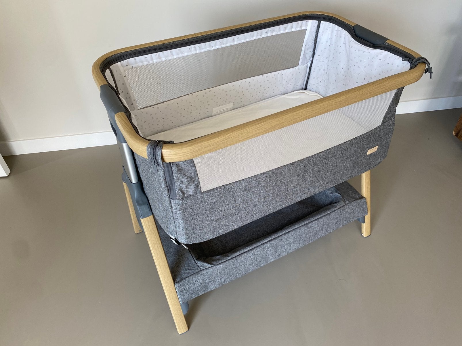 Tutti Bambini Cozee cosleeper als nieuw!, Ophalen, Zo goed als nieuw, Overige typen