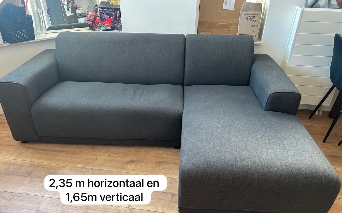 Grijze L-bank, hoekbank, 2.35m x 1.65m, in 2 delen, Huis en Inrichting, Ophalen, Gebruikt, Hoekbank, 200 tot 250 cm