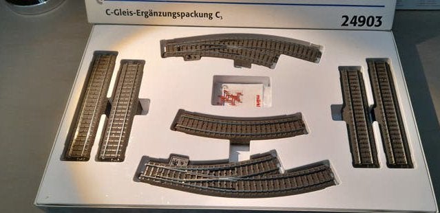 Marklin 24903 C rails uitbreidingset C3 in zeer goede staat, Hobby en Vrije tijd, Wisselstroom, Rails, Ophalen of Verzenden, Zo goed als nieuw
