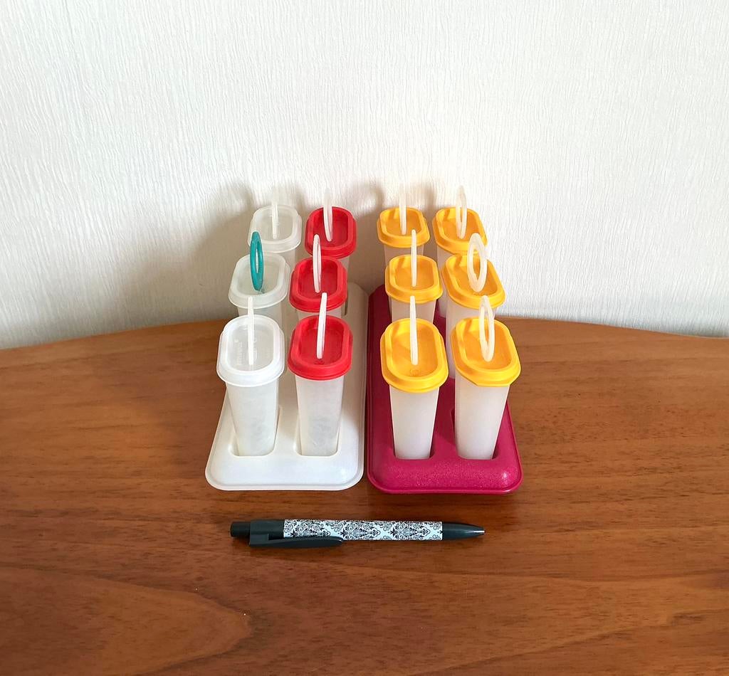 Tupperware 2 IJsjeslollies Kinderijsjes IJsjesvormpjes €6,00, Ophalen of Verzenden, Zo goed als nieuw, Overige typen