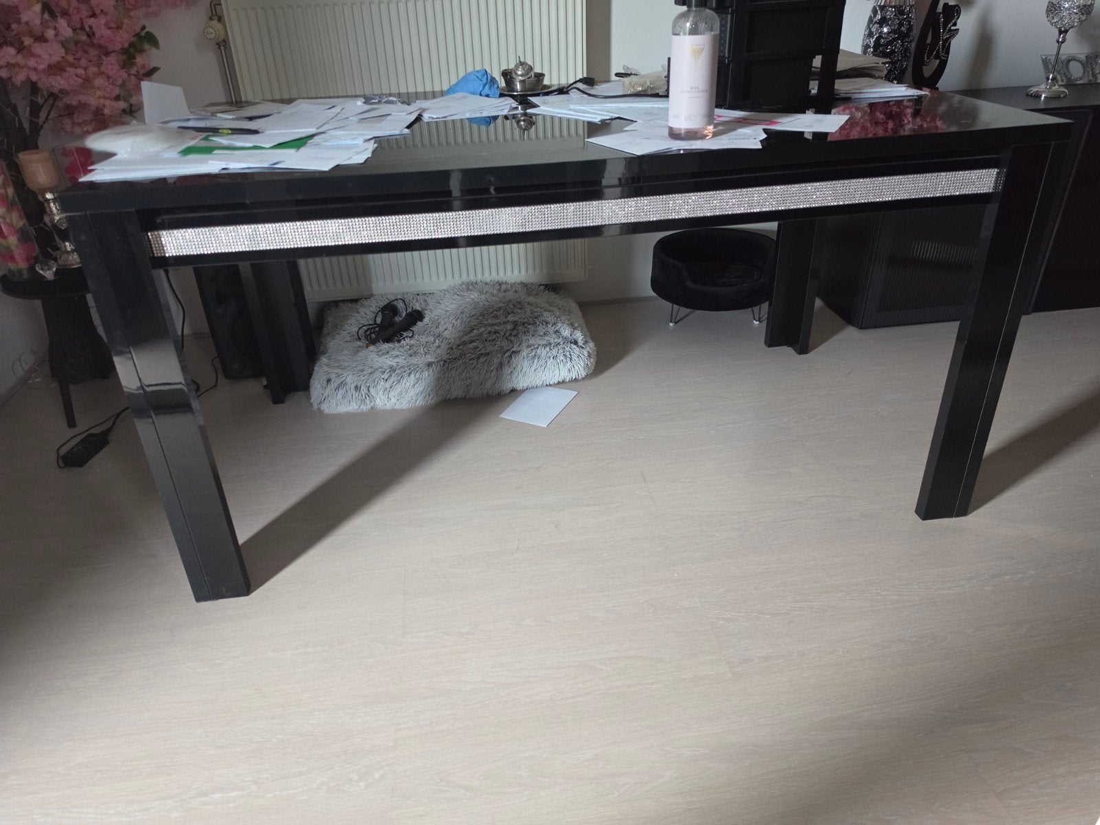 Tafel, Ophalen, Zwart, Vleugel