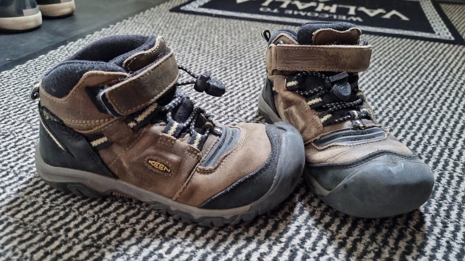 KEEN Kinderschoenen Maat 31 met uitneembare zool, KEEN, Gebruikt, Jongen of Meisje, Schoenen