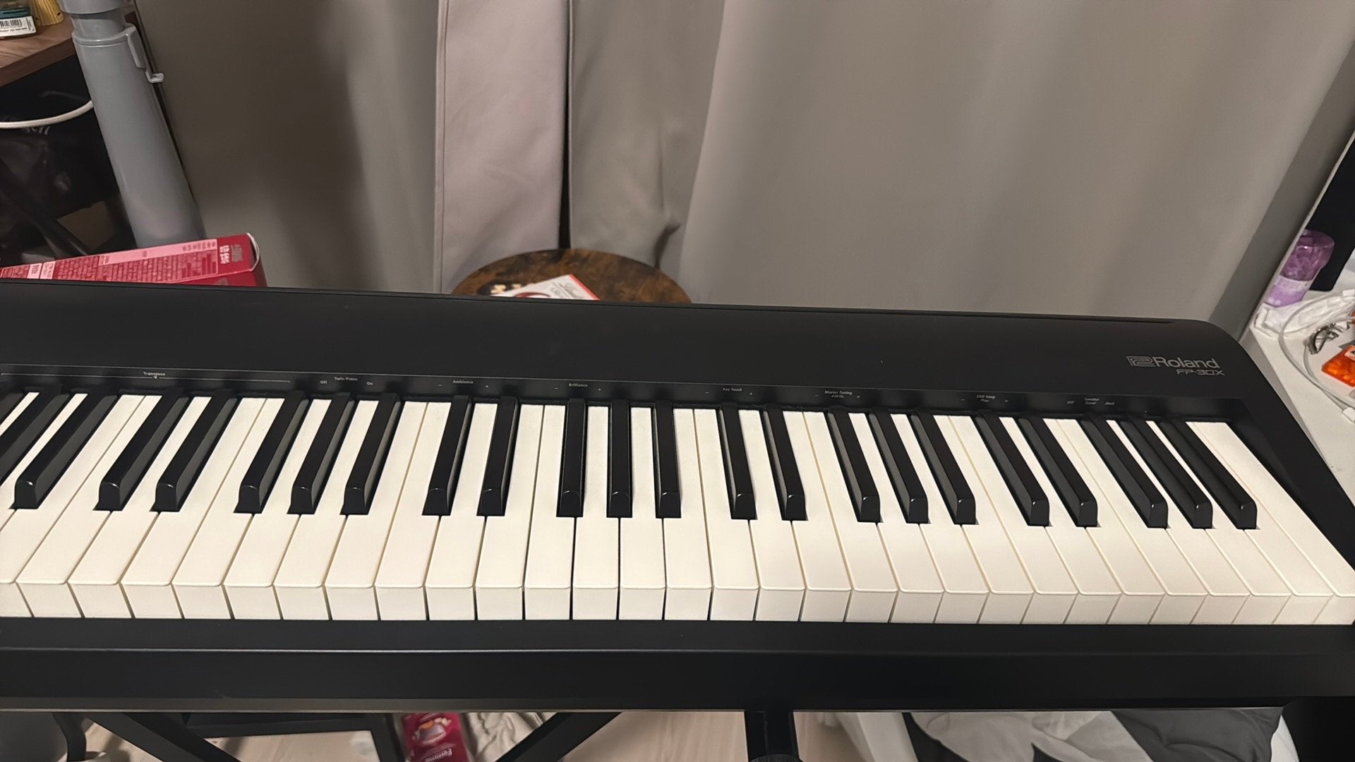 Roland FP-30x Digitale Piano met standaard en pedaal, Ophalen, Zwart, Digitaal, Zo goed als nieuw