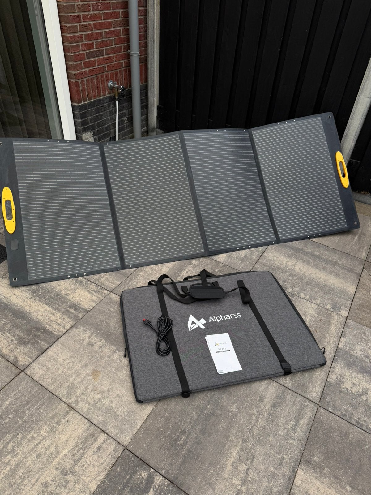 50x AlphaESS SP300 300W opvouwbaar zonnepaneel - NIEUW!, Ophalen, Zo goed als nieuw