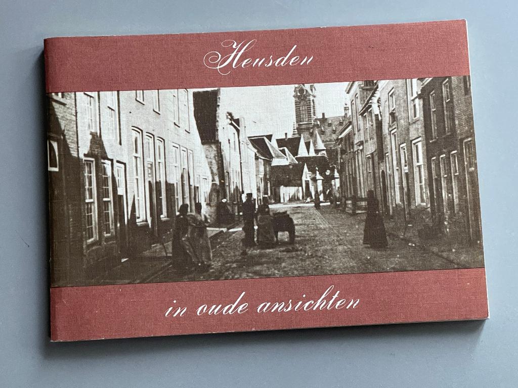 Heusden in oude ansichten 1977, Ophalen of Verzenden, 20e eeuw of later, Zo goed als nieuw