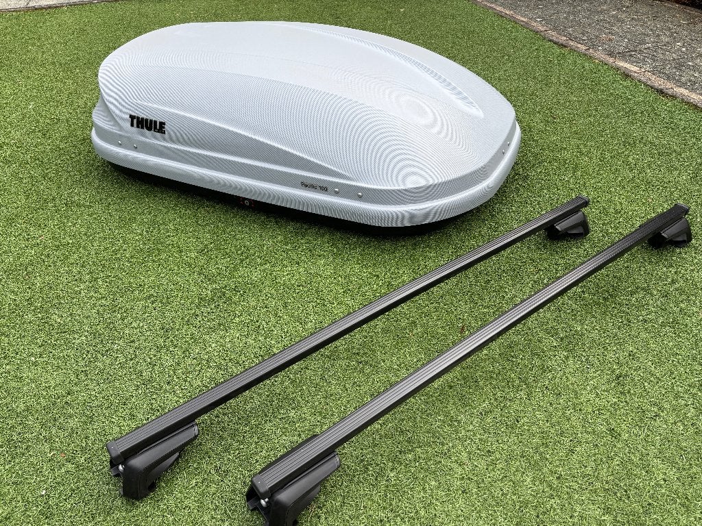 Dakkoffer Thule Pacific 100 en Thule dakdragers VW Tiguan, Ophalen, Zo goed als nieuw